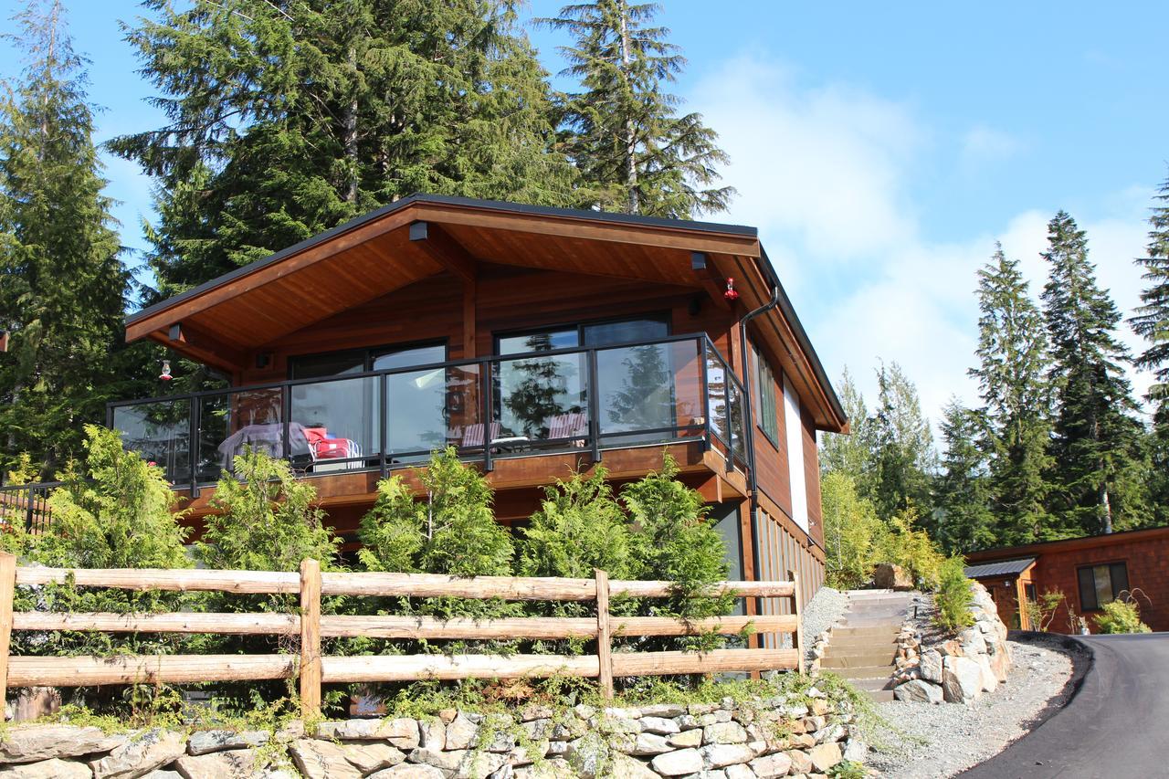 Tilby'S Rainbow Cottage Port Renfrew Bagian luar foto