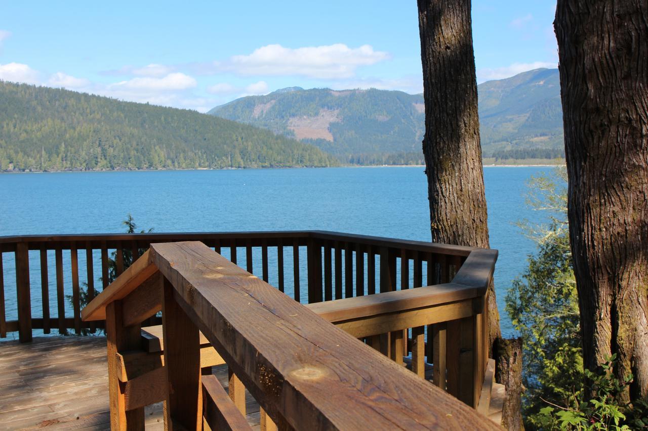 Tilby'S Rainbow Cottage Port Renfrew Bagian luar foto